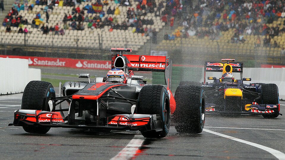 McLaren versucht, im Update-Rennen die Nase vorne zu haben, Foto: Sutton