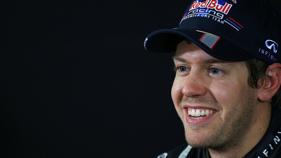 Sebastian Vettel kann immer noch lachen, Foto: Sutton