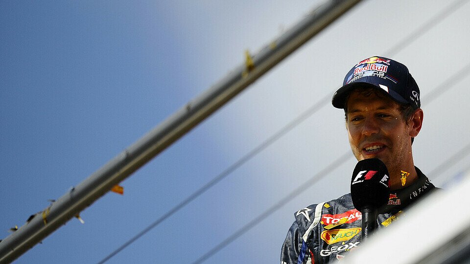 Nach dem Besuch bei den Rennkommissaren konnte Sebastian Vettel nicht mehr jubeln, Foto: Sutton