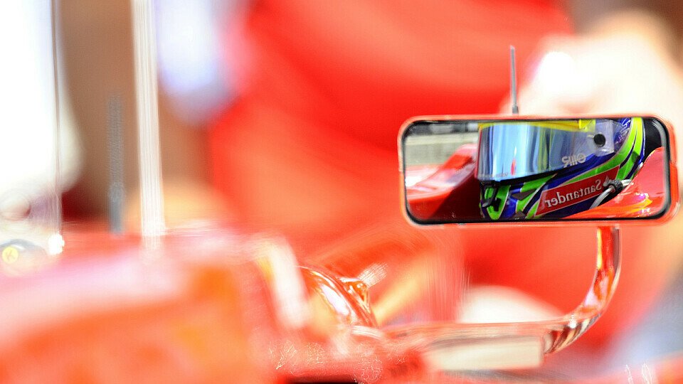 Das Ferrari-Cockpit will Felipe Massa noch nicht verlorengeben, Foto: Sutton