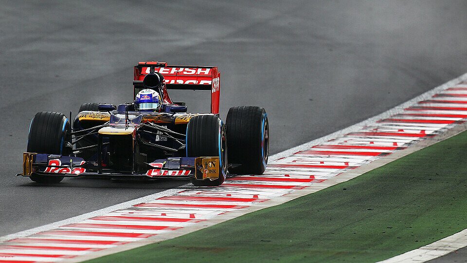 Daniel Ricciardo wäre Regen recht, Foto: Sutton
