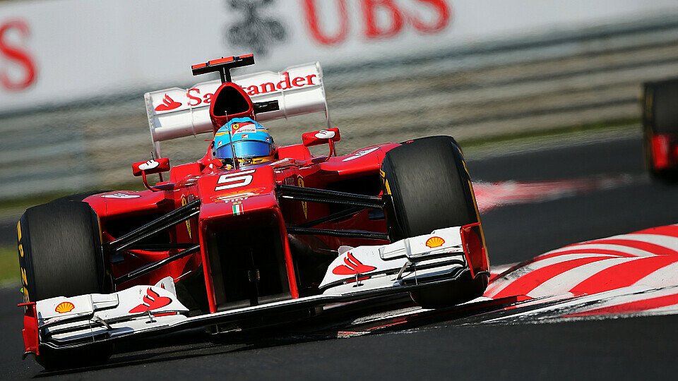 Fernando Alonso kommt ausgeruht nach Belgien, Foto: Sutton