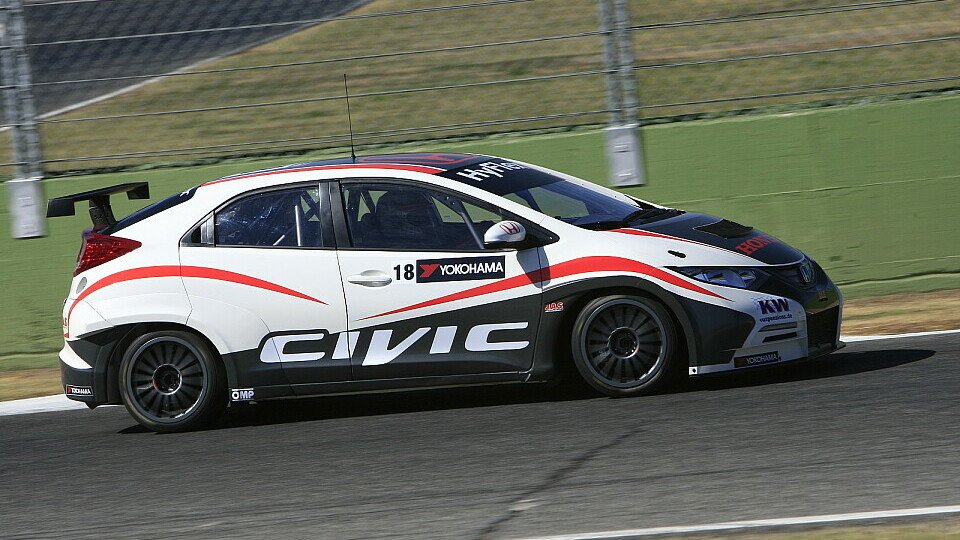Mit dem Civic visiert Honda für 2013 Siege an, Foto: Honda