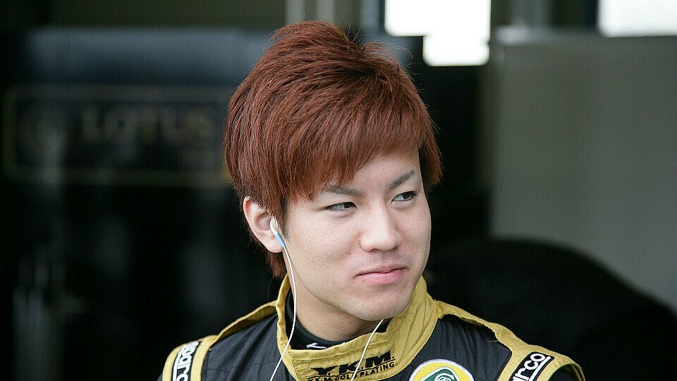 Kimiya Sato fliegt gerne, denn dann kann er ausschlafen, Foto: Formel 3 Cup