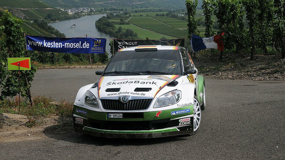 Auch ohne Risiko reicht es für Wiegand/Christian zum zweiten Rang in der WRC-2, Foto: Sutton