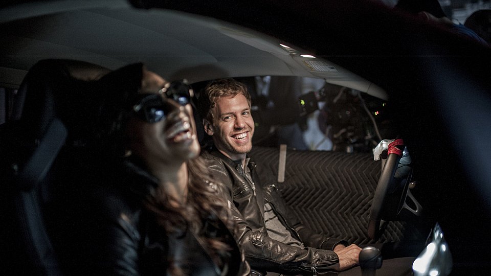 Sebastian Vettel jetzt auch im Musikvideo unterwegs, Foto: Red Bull