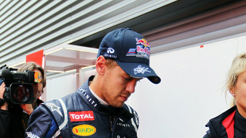 Stewards verdonnern Vettel zu Geldstrafe, Foto: Sutton