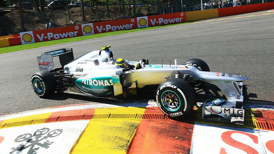 Nico Rosberg startet im Rennen von Startplatz 23, Foto: Sutton