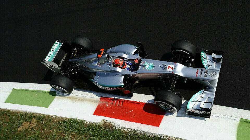 Michael Schumacher: Klarer Aufwärtstrend in Monza, Foto: Sutton