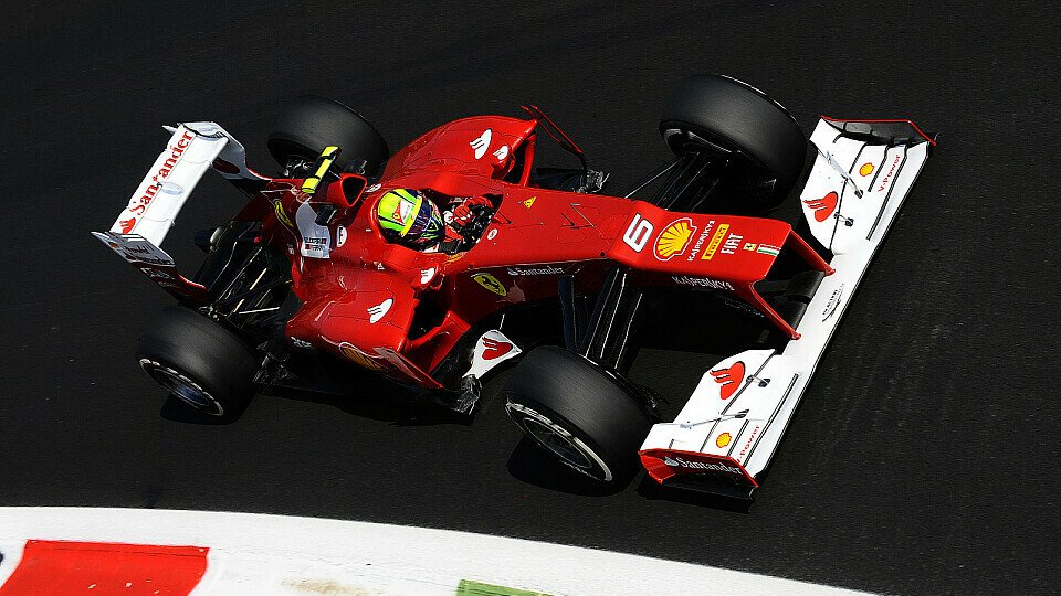 Felipe Massa war nach dem Freitag in Monza mehr als glücklich, Foto: Sutton
