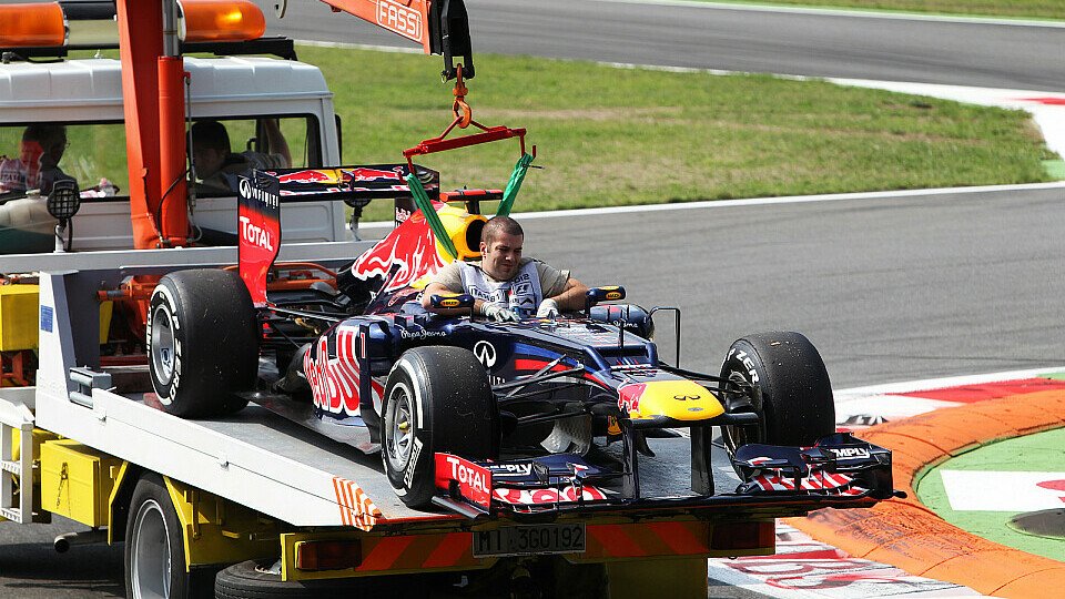Niki Lauda sieht die Chancen von Red Bull schwinden, Foto: Sutton