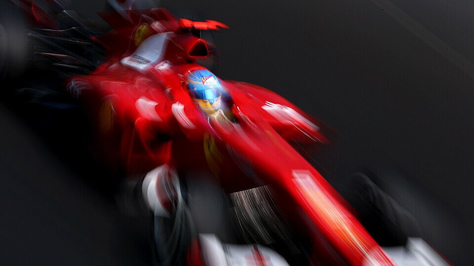 Fernando Alonso ist nicht zu stoppen, Foto: Sutton