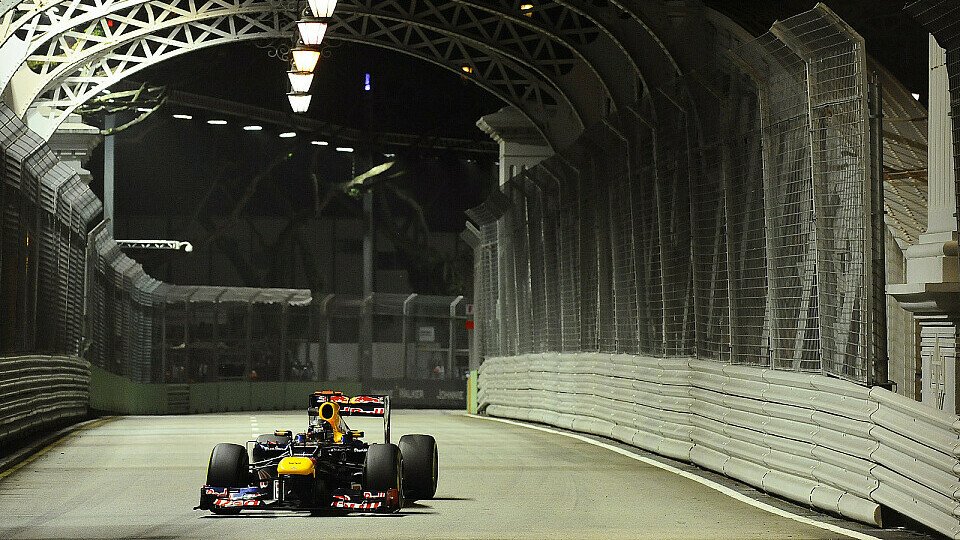 Vettel ist auf einer schnellen Runde vorne mit dabei, Foto: Sutton