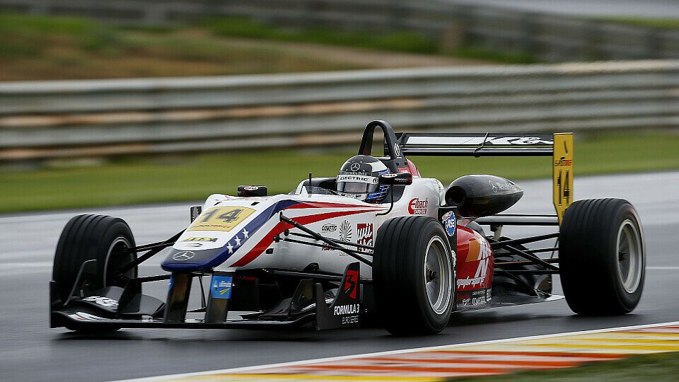 Premierensieg für Michael Lewis, Foto: Formula 3 Euro Series