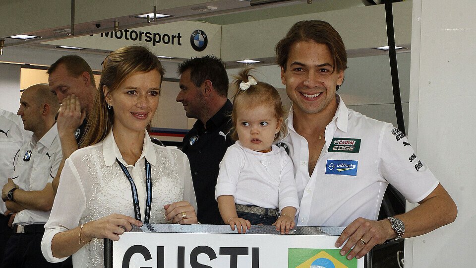 Augusto Farfus konnte seinen ersten DTM-Sieg mit Frau und Tochter feiern, Foto: BMW AG