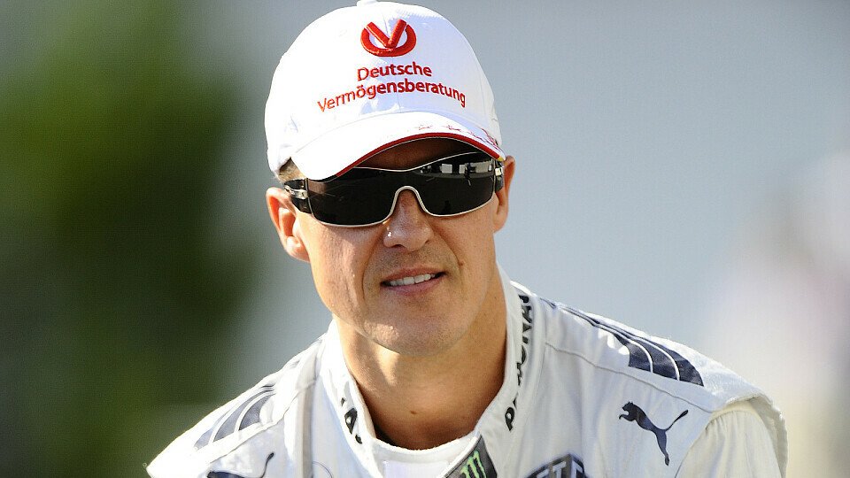 Michael Schumacher hört zum zweiten Mal auf, Foto: Sutton