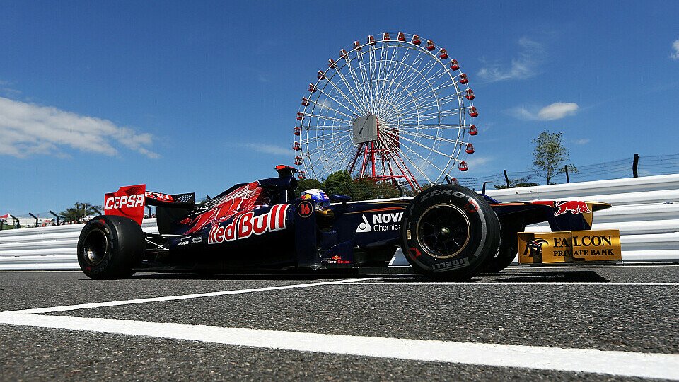 Bei der Qualifying Pace sehen die Toro Rosso-Piloten noch Verbesserungspotential beim STR7, Foto: Sutton