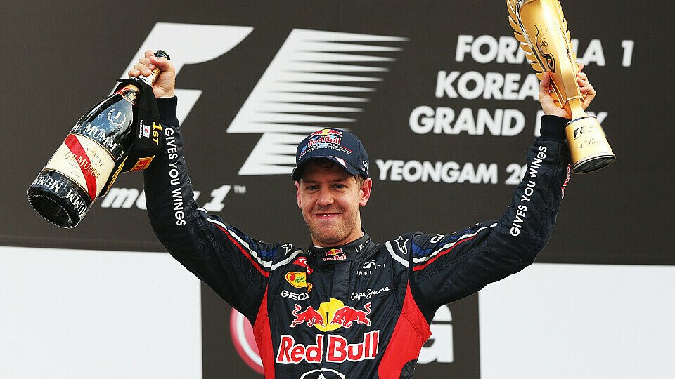 Sebastian Vettel hält sich in Sachen Meisterfrage bedeckt, Foto: Sutton