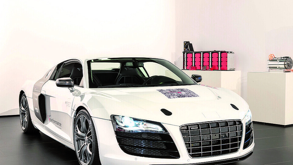 Das Projekt entwickelte den Audi F12, eine Elektroversion des Audi R8, Foto: Audi