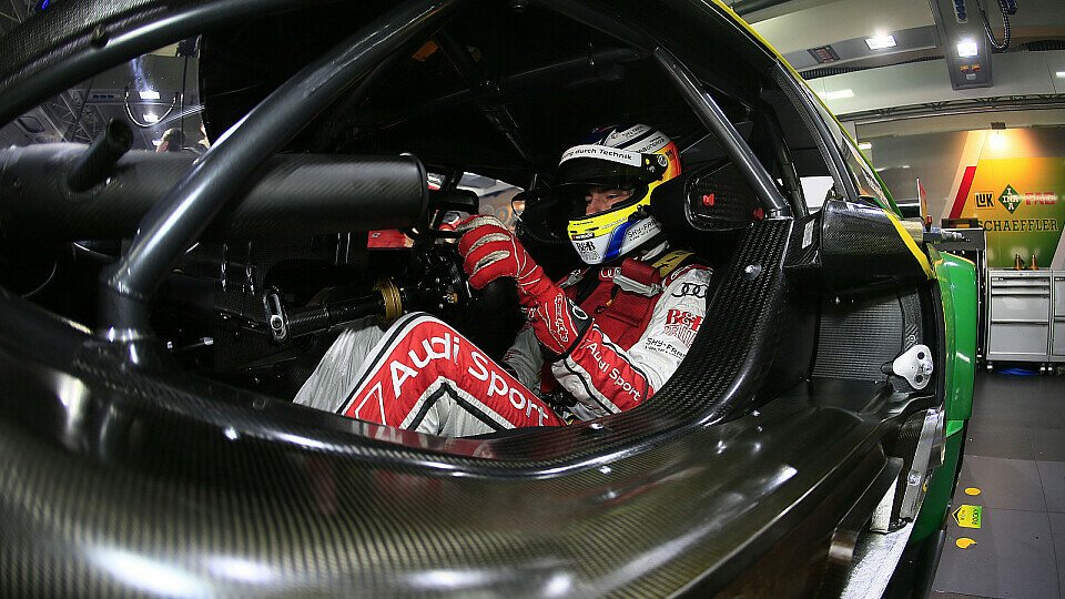 Lange saß Miguel Molina beim Saisonabschluss nicht in seinem Auto, Foto: Audi