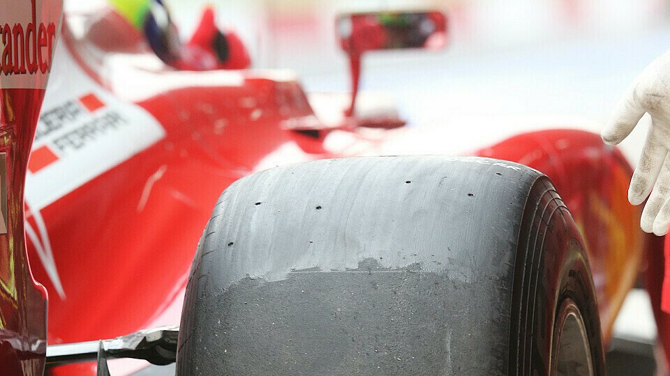 Pirelli rechnet mit Ein-Stopp-Versuch, Foto: Sutton