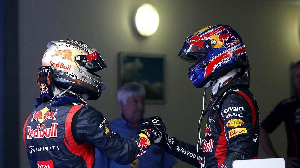 Hand in Hand zum Erfolg: Mark Webber und Sebastian Vettel, Foto: Sutton