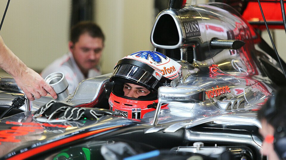 Mittendrin statt nur dabei: Gary Paffett saß zuletzt 2012 in Abu Dhabi im McLaren, Foto: Sutton