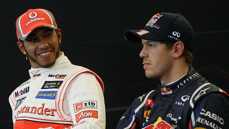 Lewis Hamilton konnte Sebastian Vettel berichten, fast zwei Sekunden schneller zu sein, Foto: Sutton