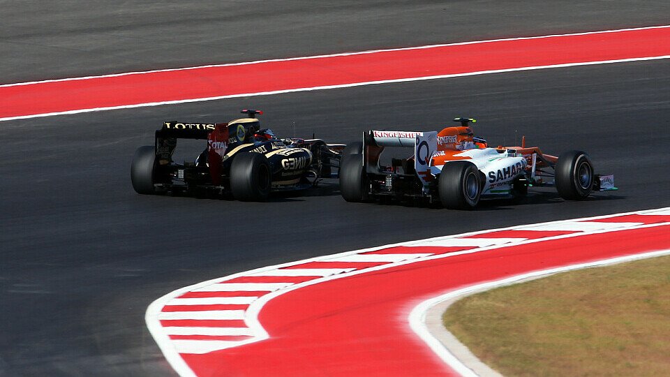 Gleich nach dem Start kamen sich Hülkenberg und Räikkönen zu nahe, Foto: Sutton