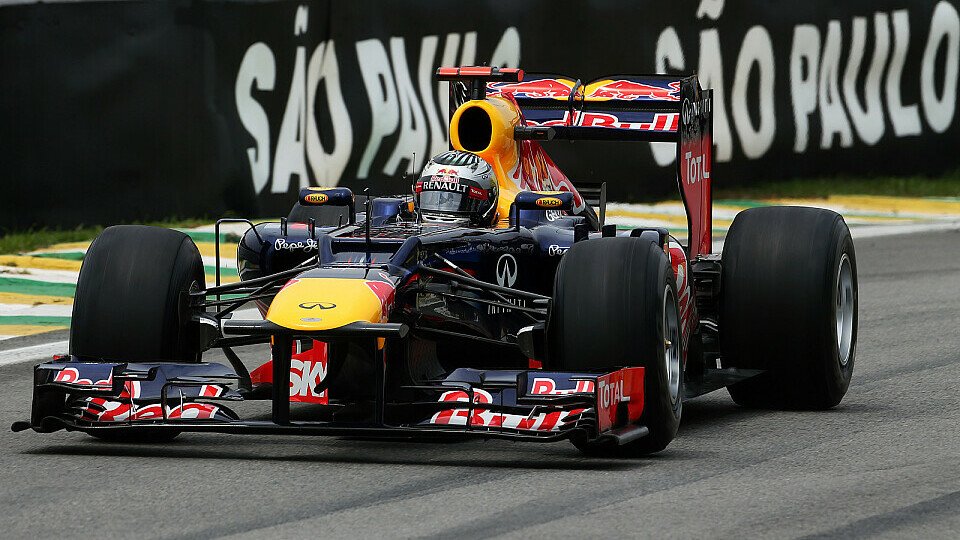 Vettel krönt sich zum dreifachen Champion, Foto: Sutton