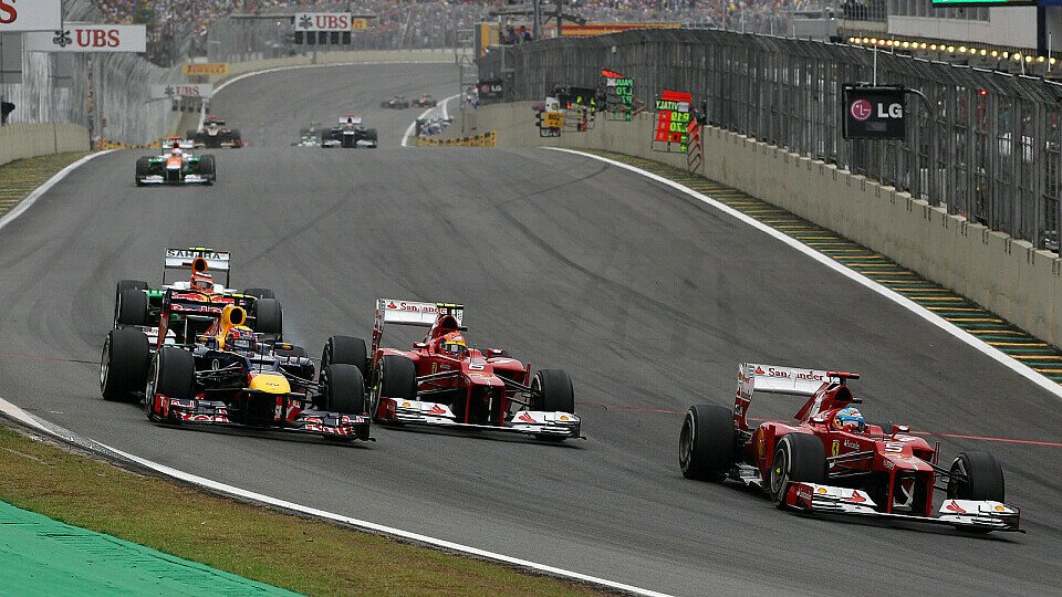 Nicht nur vor dem Senna S bremste Ferrari Red Bull heuer aus - auch beim Preisgeld, Foto: Sutton