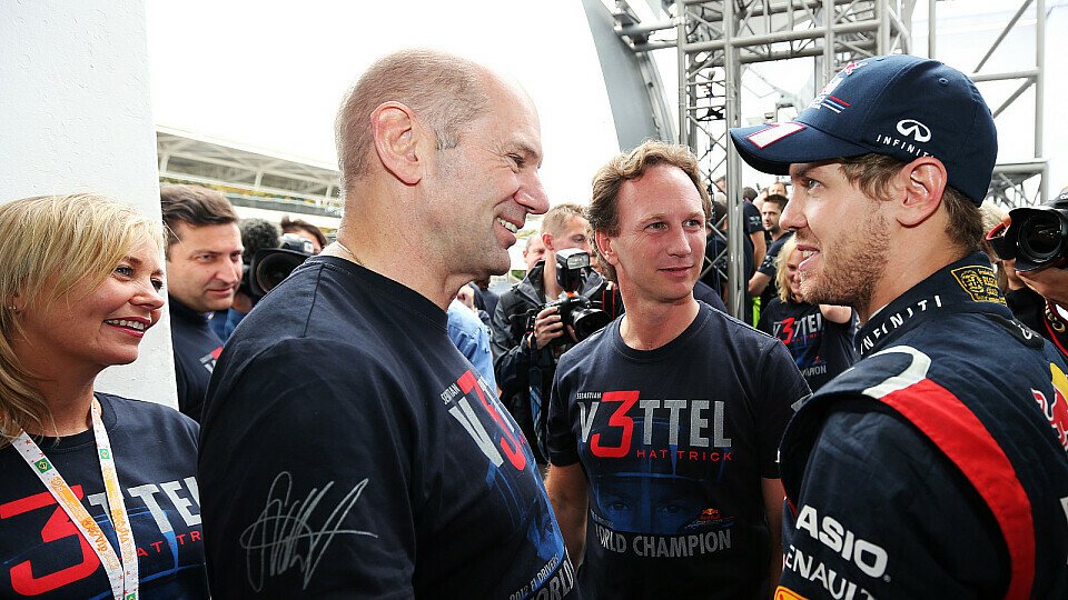 Sebastian Vettel sorgte bei Christian Horner und Adrian Newey für Nervenflattern, Foto: Sutton