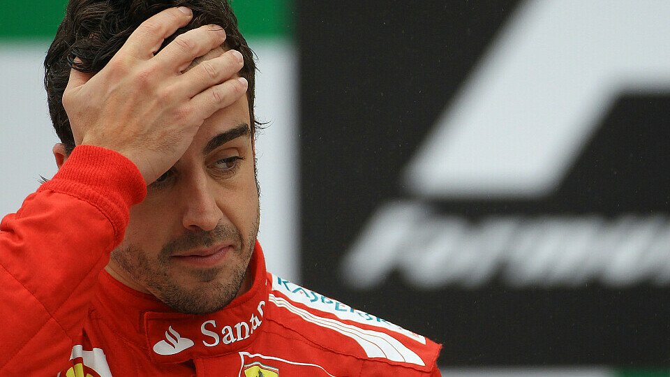 Bitter enttäuscht von den Geschehnissen in Interlagos: Fernando Alonso, Foto: Sutton