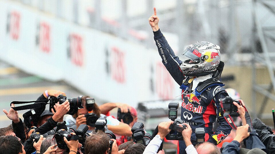 Sebastian Vettel genießt Titel Nummer drei und denkt nicht an die Zukunft, Foto: Red Bull