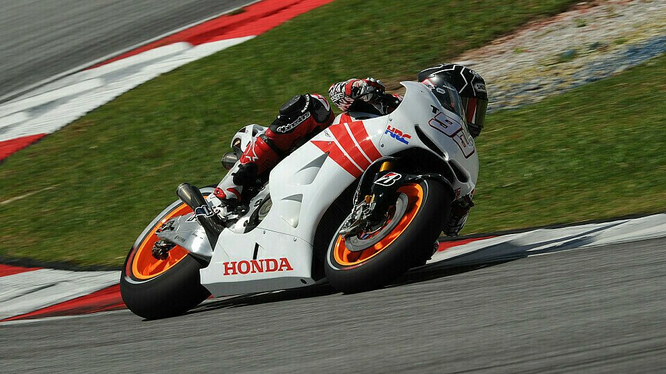 Marc Marquez sammelte beim Test in Malaysia erste Erfahrung auf der MotoGP-Maschine, Foto: Repsol Honda