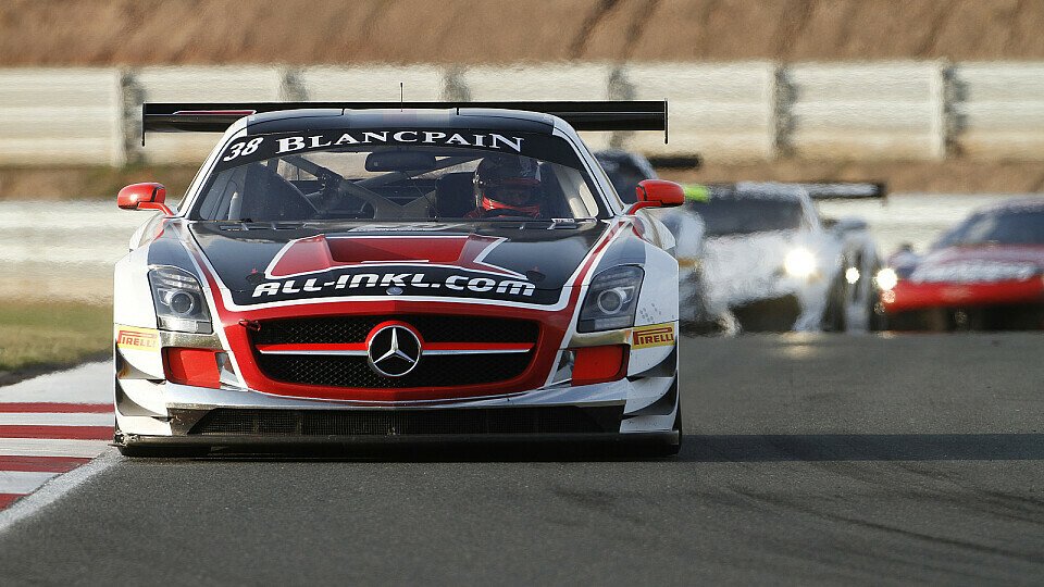 Bekannte Farben: Die GT-Rückkehr von Münnich Motorsport (hier in der GT1-WM im Jahr 2012), Foto: SRO