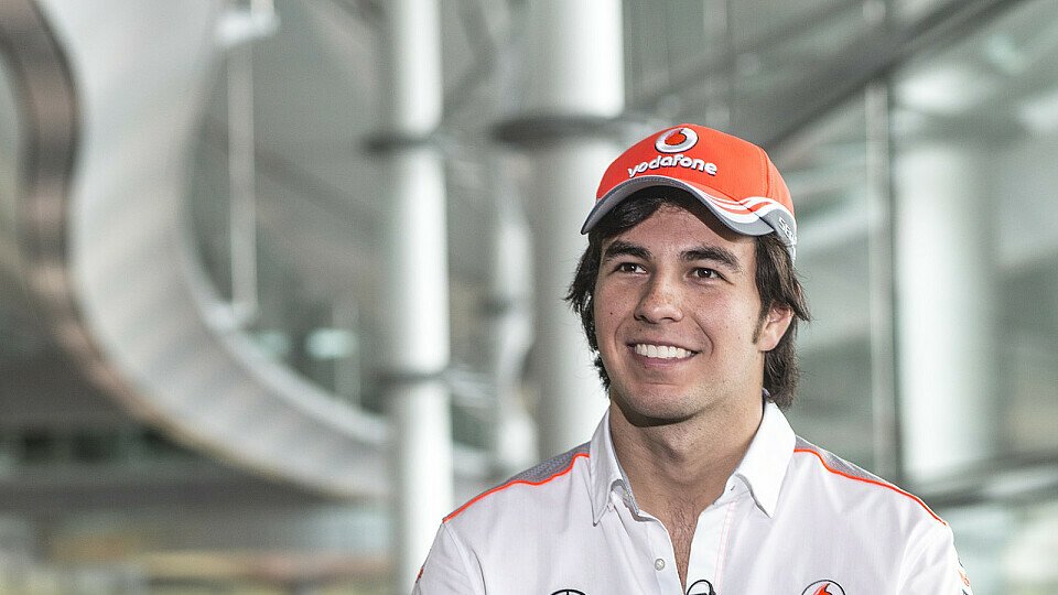 Sergio Perez scheint sich bei Mclaren pudelwohl zu fühlen, Foto: McLaren