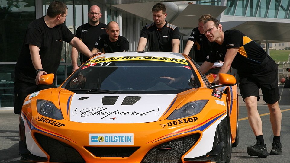 McLaren gab auch am zweiten Testtag den Ton an, Foto: Creventic