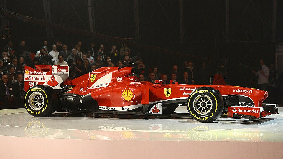 Der neue Ferrari F138 ist auf dem Weg nach Jerez, Foto: Ferrari