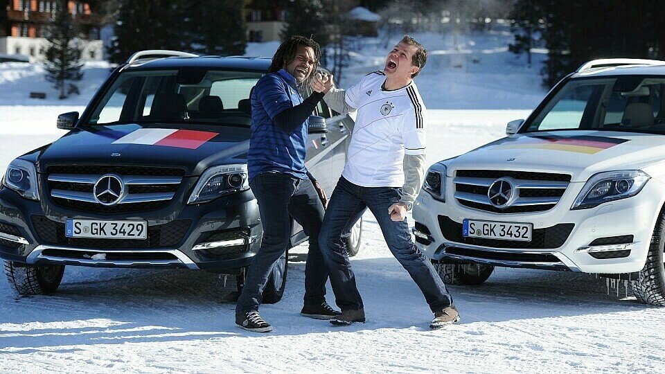 Duell on ice: Andreas Möller vs. Christian Karembeu, Foto: Mercedes