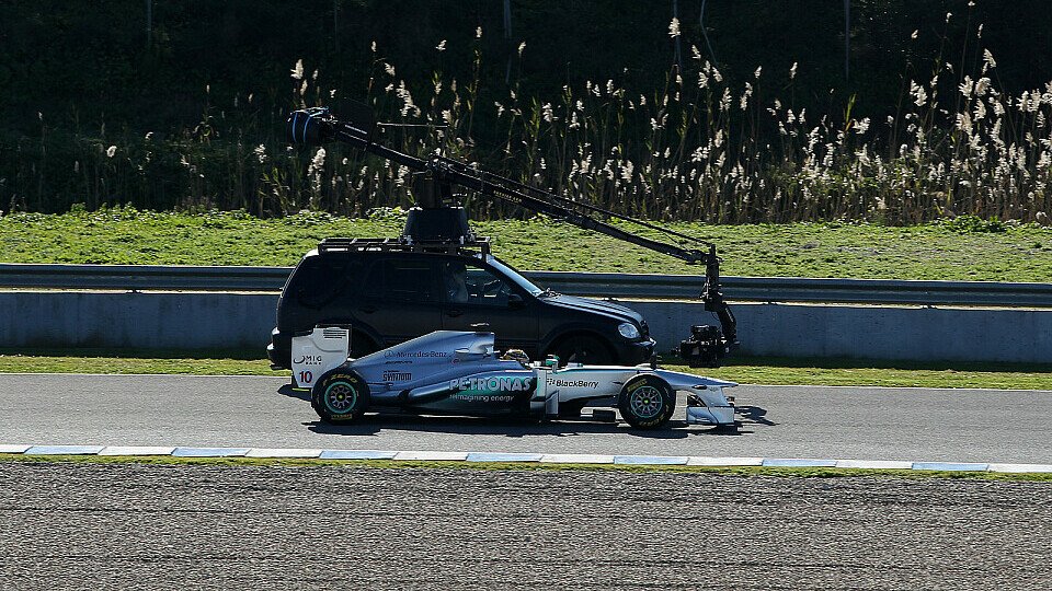 Mercedes steht in Jerez unter genauer Beobachtung, Foto: Sutton