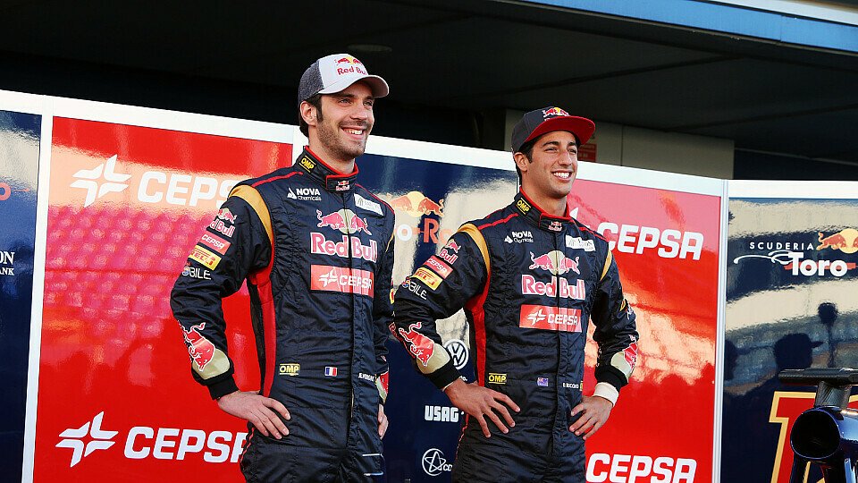 Daniel Ricciardo und Jean-Eric Vergne gehen in ihr zweites Jahr bei Toro Rosso, Foto: Sutton
