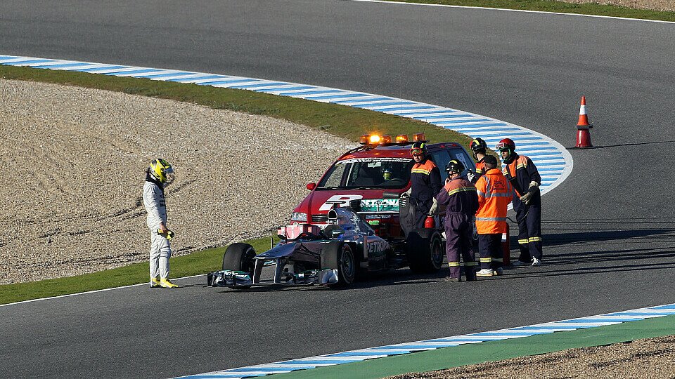Nico Rosberg musste vorzeitig seine Testfahrt unterbrechen, Foto: Sutton