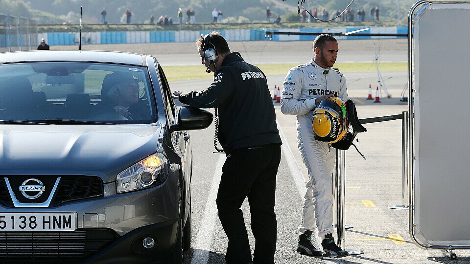 Lewis Hamilton verunfallte in Jerez in der 15. Runde, Foto: Sutton