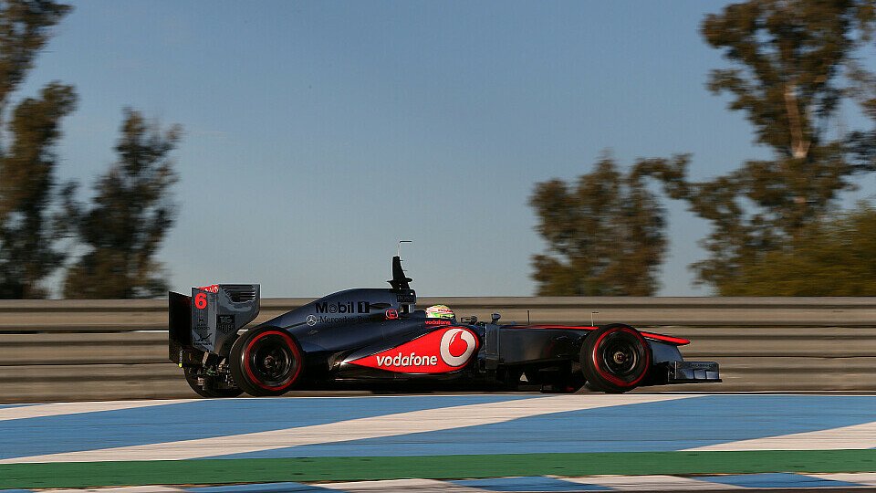Offenbar muss McLaren um die ersten Testfahrten bangen, Foto: Sutton