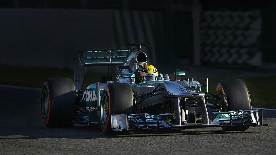Lewis Hamilton erzielte am Freitag die Bestzeit in Barcelona, Foto: Mercedes AMG