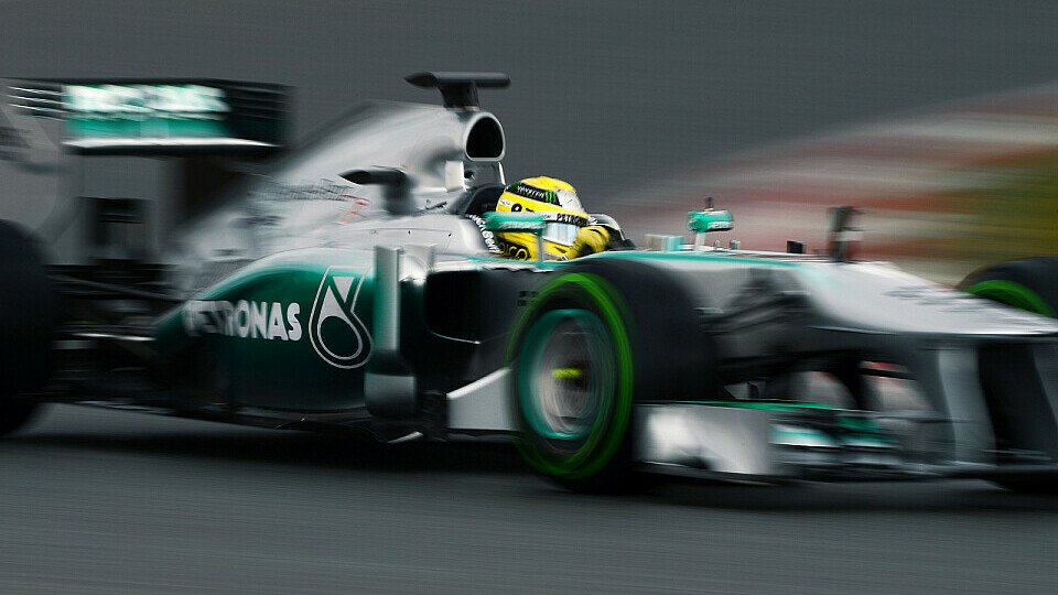 Nico Rosberg hatte seinen Spaß im Regen von Barcelona, Foto: Sutton