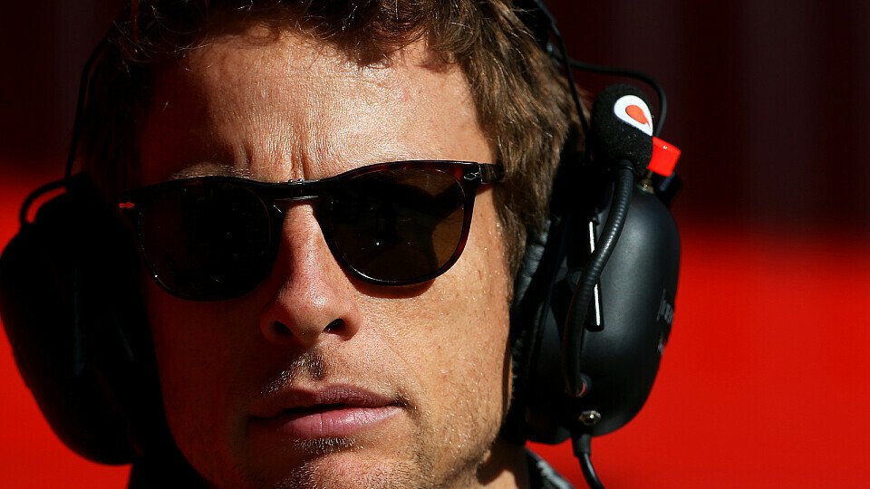 John Watson mahnt: Jenson Button muss sich Sorgen machen, Foto: Sutton