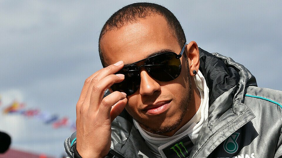 Lewis Hamilton tritt bei Mercedes die Nachfolge von Michael Schumacher an, Foto: Sutton