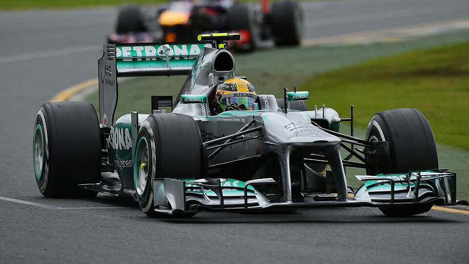 Lewis Hamilton sieht Red Bull nicht voraus, Foto: Sutton